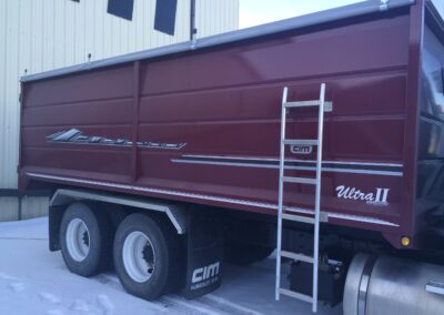 burgundy red cim ultra ii grain box